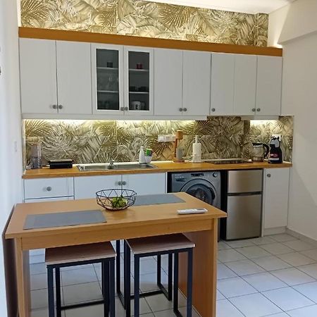 Benaki Balsam Apartamento Calamata Exterior foto